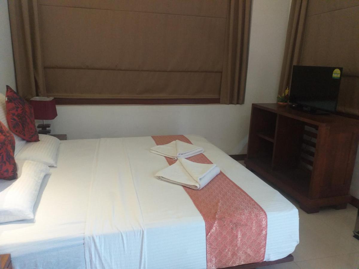 De Mansion Hotels Katugastota 외부 사진