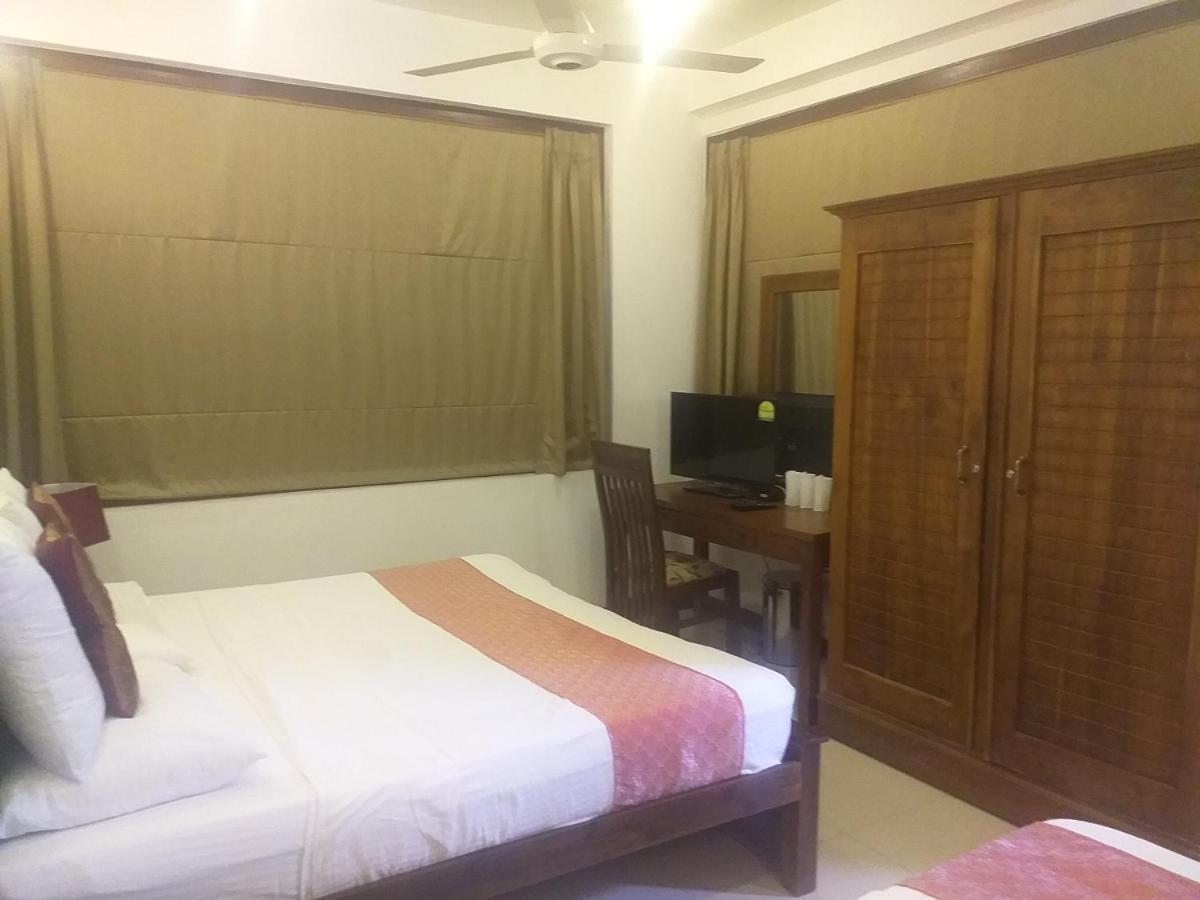 De Mansion Hotels Katugastota 외부 사진